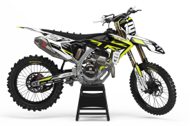 SEMI CUSTOM STICKERSET TRIUMPH - FLAG